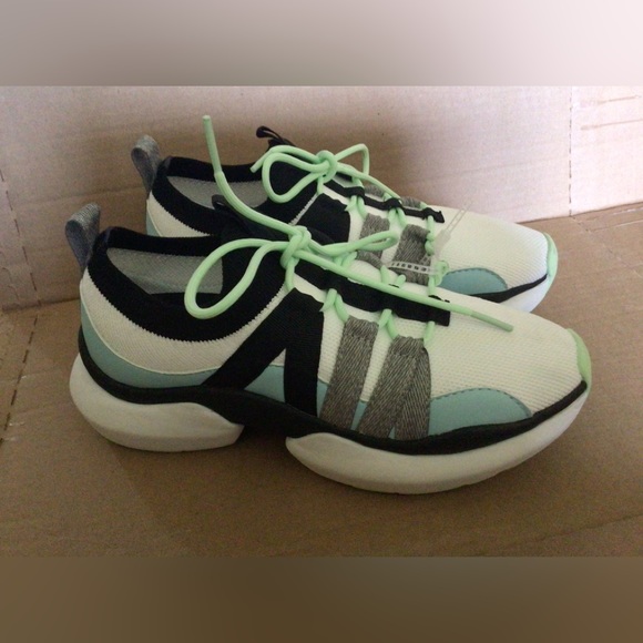 🆕NURTURE BOULDER SPLIT SOLE SNEAKERS (Sz 6) - Picture 3 of 15